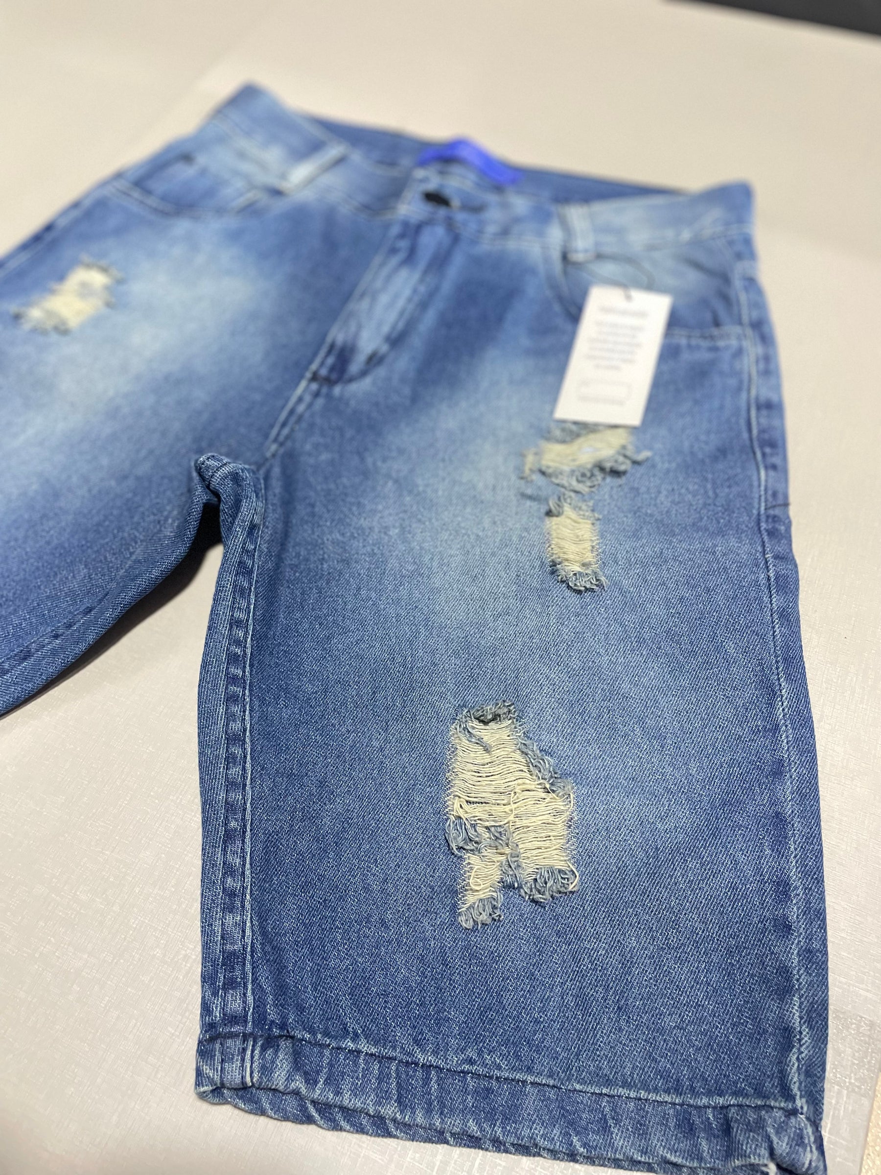 BERMUDA JEANS