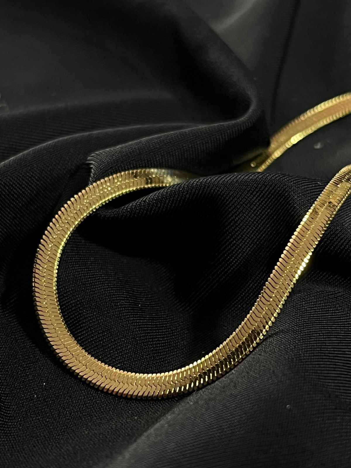 PULSEIRA DOURADA
