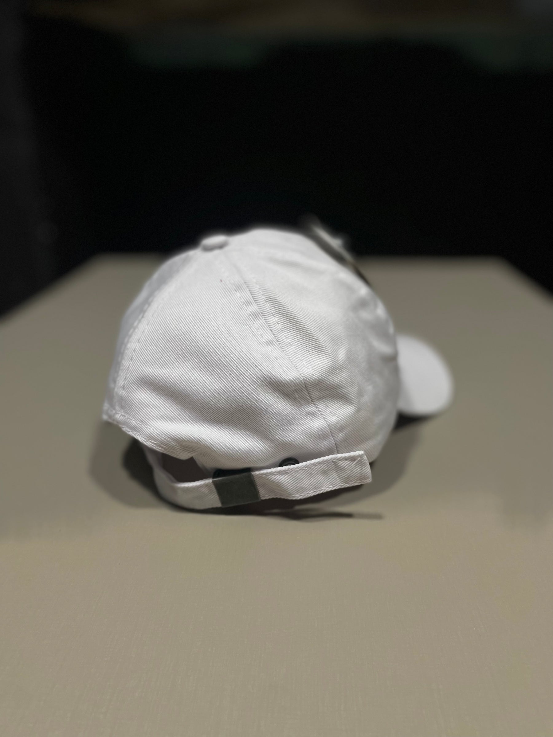CAP BRANCO LEVI’S/KIDS