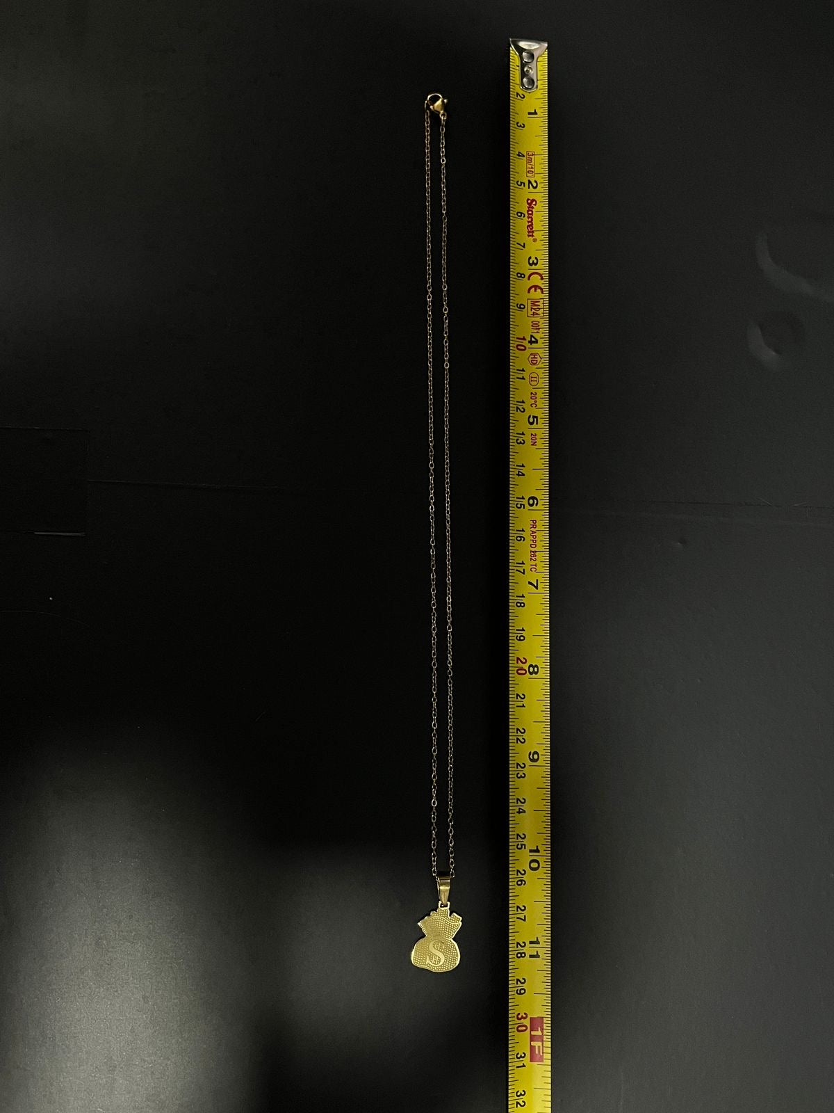 CORRENTE DOURADA + PINGENTE(SACO DE DINHEIRO)